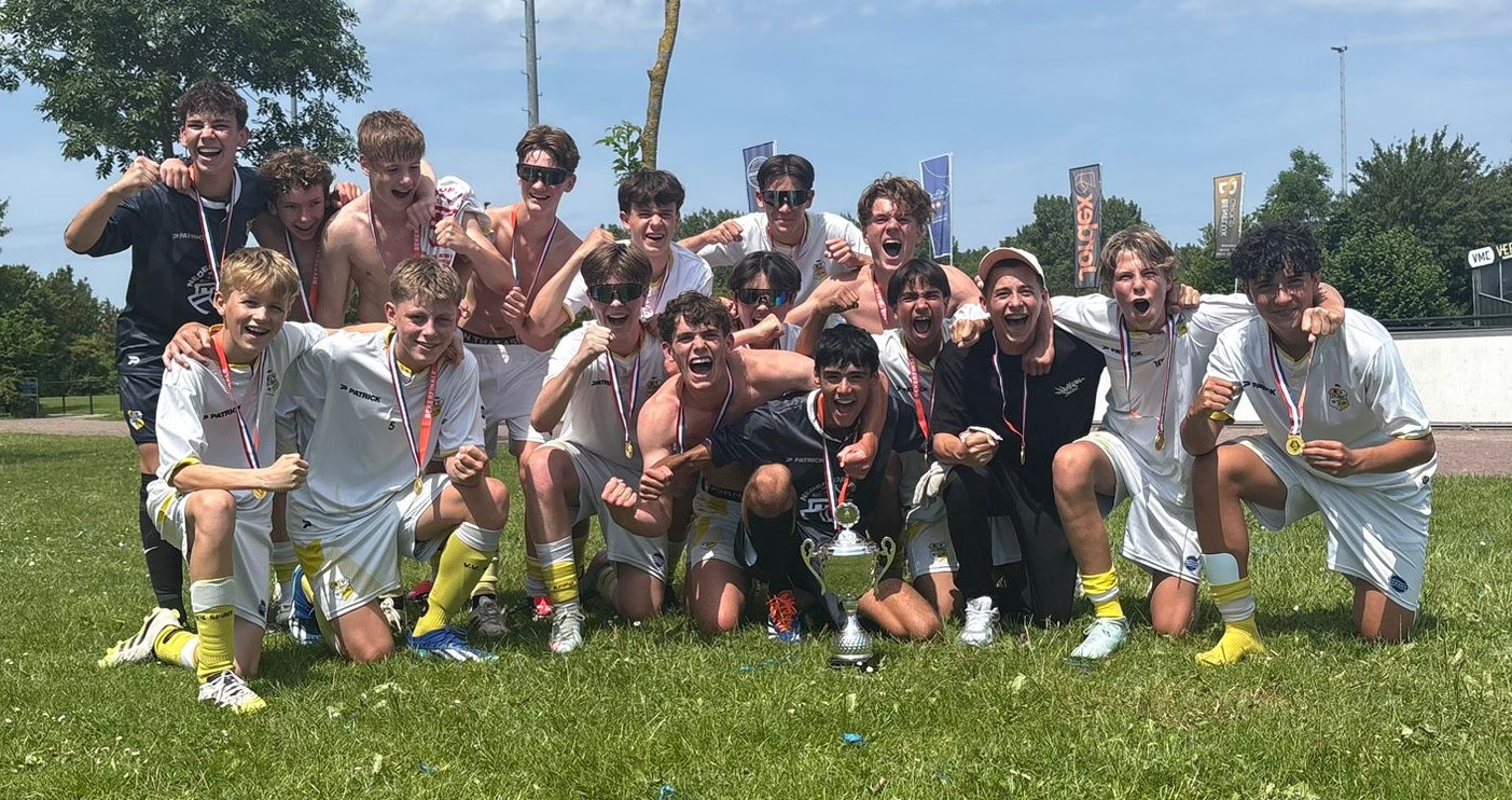 Spirit JO15-1 wint bekerfinale. Diverse kampioenen!